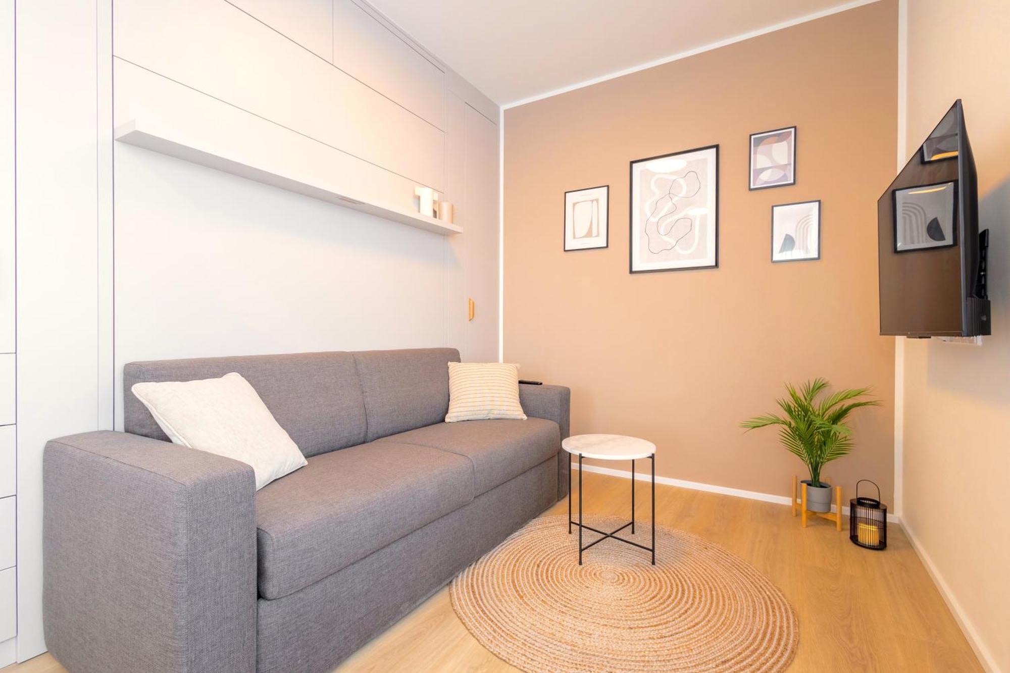 Bright 2Br - 5Th Floor, Balcony, Free Parking By Gravity Prague公寓 外观 照片